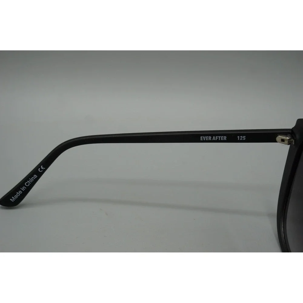Quay Australia Ever After Sunglasses Matte Black Smoke Gradient Lens Square